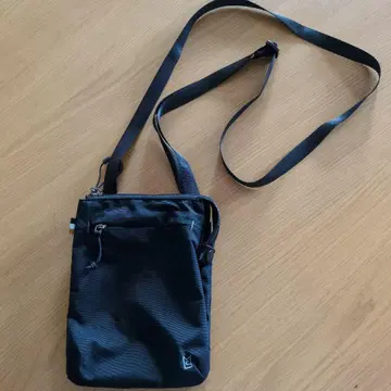 미레스트 블랙 나일론 사코슈 숄더백