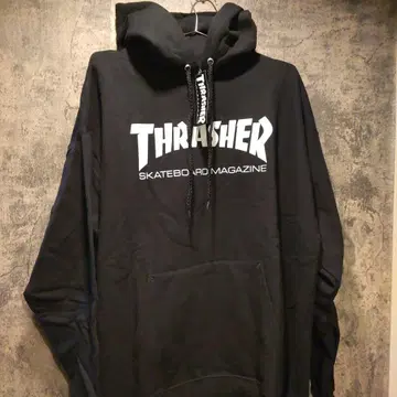 택 포함 새상품 THRASHER 블랙 후드티 트레셔 L