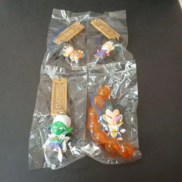 드래곤볼 제일복권 가라퐁 스트랩 손오공, 손오반, 피콜로, 베지터