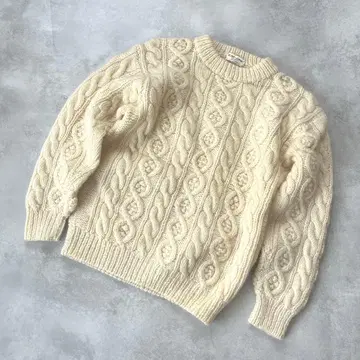 새상품급 vintage 아란 니트 스웨터 울 두께감