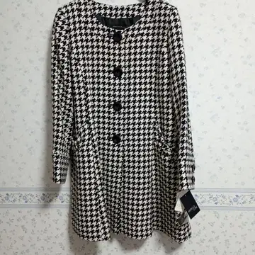 하운드투스 리본 코트