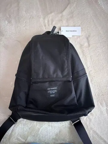 택 포함 새상품 마리메꼬 메트로 백팩 블랙