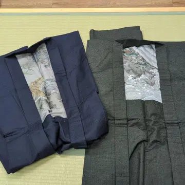 네이비 컬러와 그레이 기모노 및 겉옷 2세트