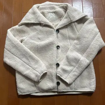 B:MING by BEAMS 아이보리 보아 자켓 새상품급