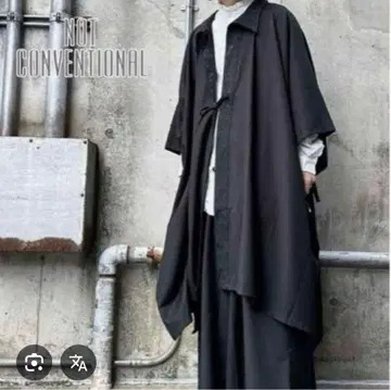 NOT CONVENTIONAL 케이프 셔츠