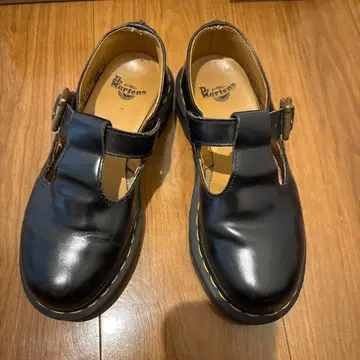 닥터마틴 멜리 제인 EU36