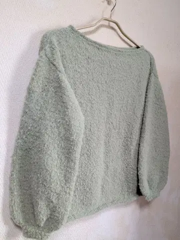 말랑말랑 풀오버 피스타치오 핸드메이드