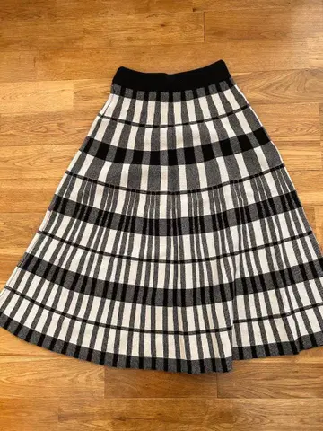 palm RICHE 체크 무늬 플레어 스커트