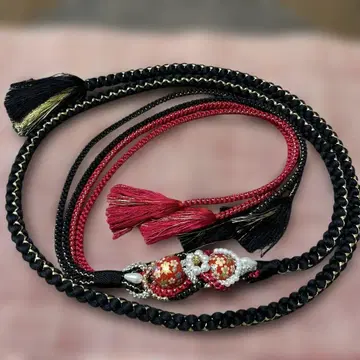 빨검 뜨개질 허리띠 비즈 포함