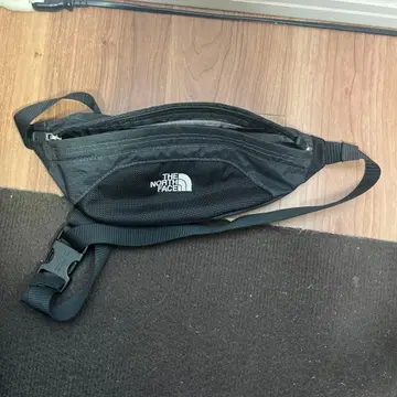 THE NORTH FACE 바디백 블랙