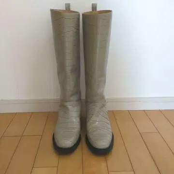 르 탈롱 롱 부츠