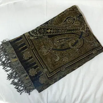 티안 에쿠트 자카드 직물 비즈 자수 대형 울 스톨