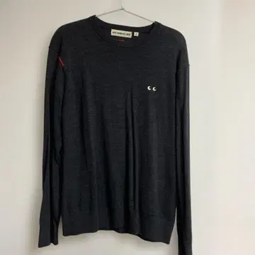 ANYA HINDMARCH x UNIQLO 니트