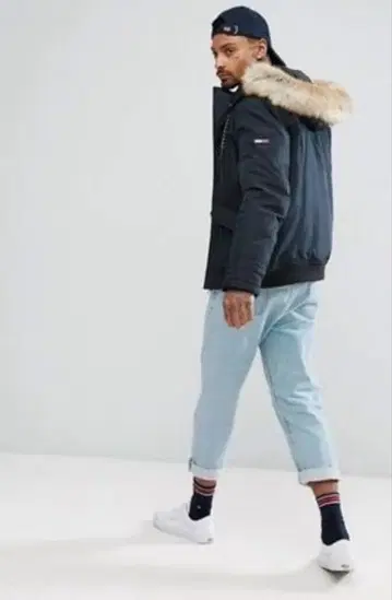 Tommy Hilfiger 후드 부착 다운 자켓 다크 네이비