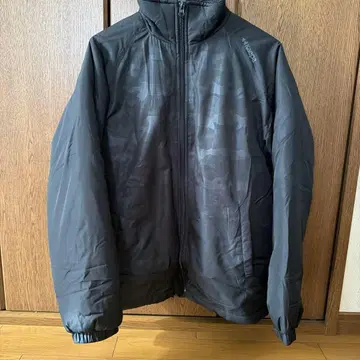 Keppa 블랙 다운 자켓 L 사이즈