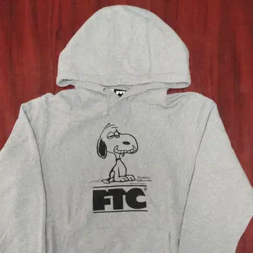 FTC 스누피 후드티 PEANUTS