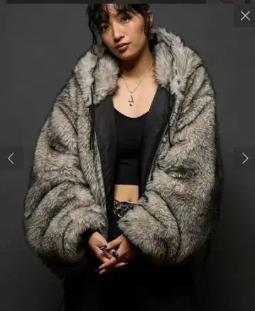 WHO'S WHO gallery 2way 리버서블 퍼 블루종