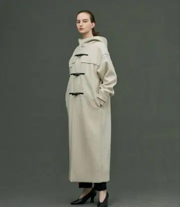 Uncrave 화이트 더플 코트 (클리닝 완료) 1