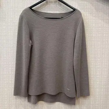 FOXEY 그레이 보트넥 긴팔 니트