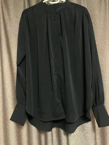 노카라 블라우스 (블랙)