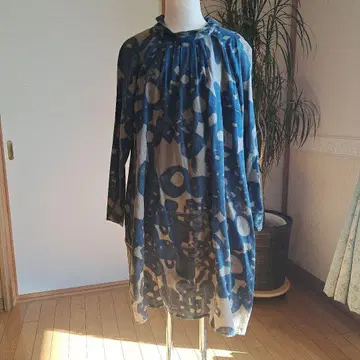 iocommeio의 긴팔 원피스