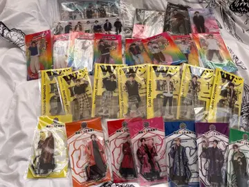 WEST. 역대 아크릴 스탠드 세트