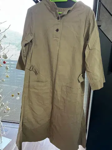 MHL. 베이지 긴팔 셔츠 원피스