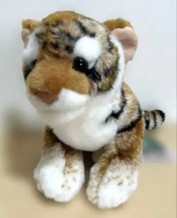 새상품 택 포함 카롤라타 아무르 호랑이 어린이 봉제 인형 호랑이