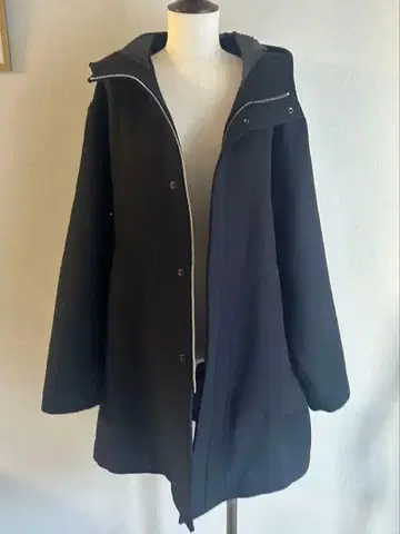 BEAMS 블랙 더플 코트 후드 부착