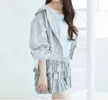 MAJESTIC LEGON 레이스 리본 라인 후드티