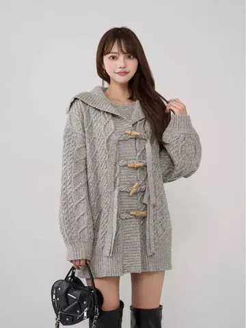 다리치 케이블 앙상블 니트 미니 원피스