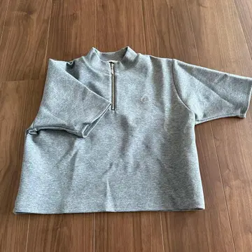 LILLY STUART 그레이 하프 지퍼 트레이닝복