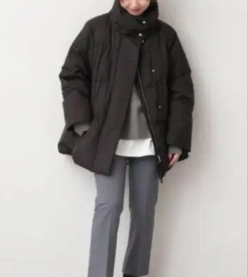 슬로브 이에나 페더 라이트 퍼퍼 다운 36