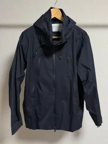 DESCENTE 클레아스