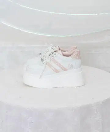 로제 뮤즈 글리터 스니커즈 핑크 M 사이즈