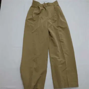 디도트 숄룸 베이지 계열 와이드 팬츠 S 사이즈