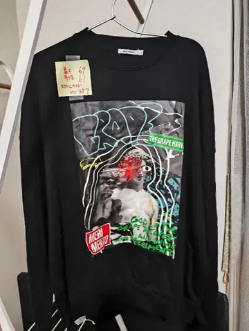 wego 블랙 그래픽 프린트 트레이닝복