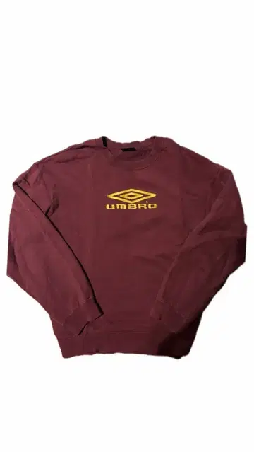 UMBRO 버건디 로고 맨투맨