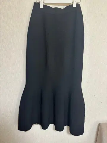 Eimee Law 블랙 플레어 스커트 롱