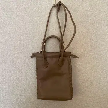 GUSCIO 미니백/진한 베이지