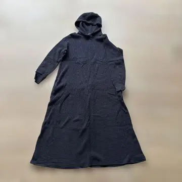 Plage 후드 부착 롱 원피스 다크 그레이 와플