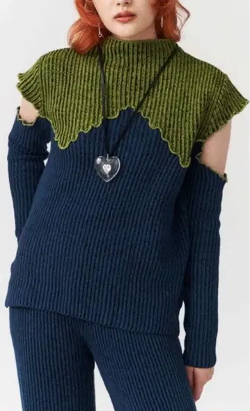 PAMEO POSE 바이컬러 스웨터 네이비