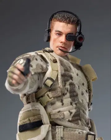 하이토이즈 유니버설 솔저 백팩 듀브로 액션 피규어