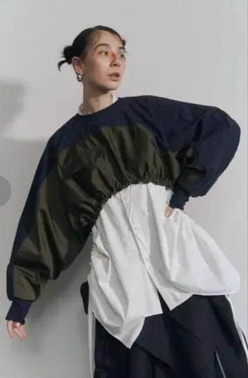 UN3D. 포켓 도킹 숏 탑