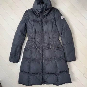 Moncler 블랙 다운 자켓