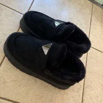 블랙 어그 부츠