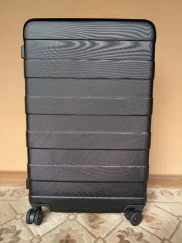 무인양품: 높이 조절 가능한 스토퍼 포함 하드 캐리 (62L)