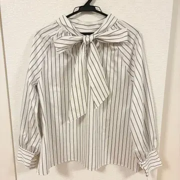 보타이 2WAY 블라우스