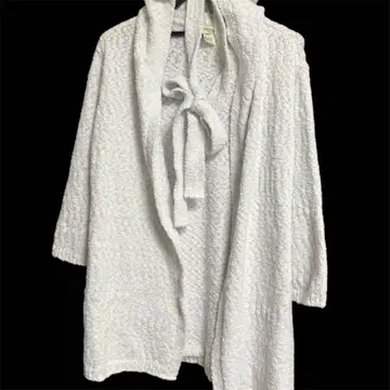 젤라또피케 후드 부착 룸웨어 가운 화이트