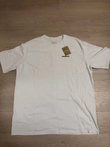 [ 새상품 ] patagonia XL 티셔츠 로고 프린트